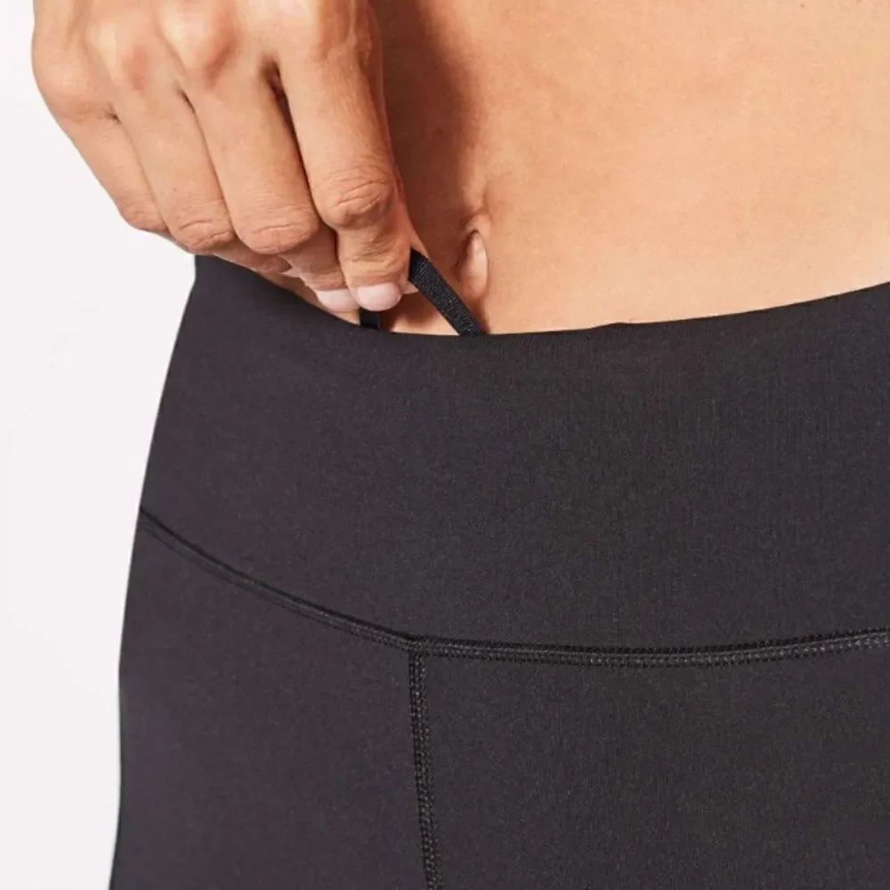 LULULEMON Speed Up Crop 21